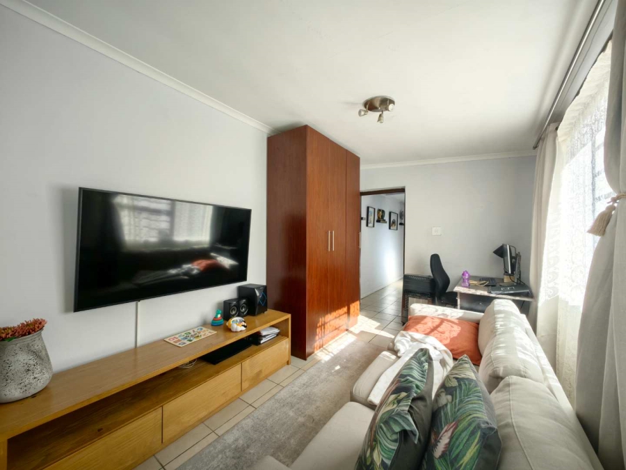 0 Bedroom Property for Sale in Lansdowne Western Cape